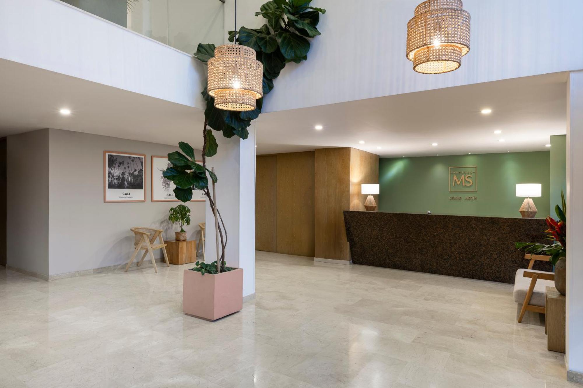 Hotel Ms Ciudad Jardin Cali Kültér fotó