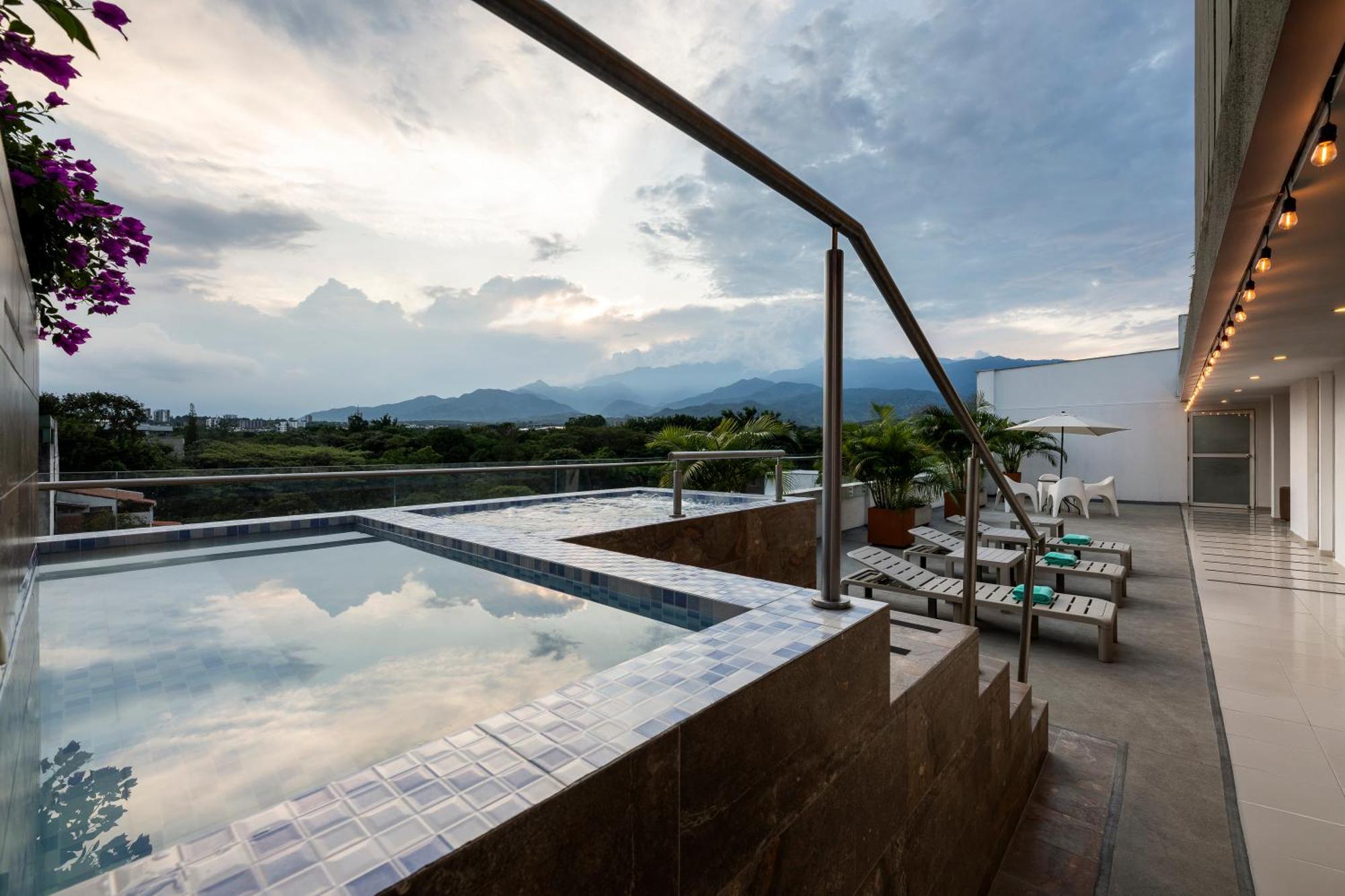 Hotel Ms Ciudad Jardin Cali Kültér fotó